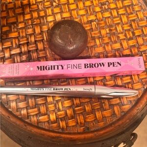Benefit Mighty Fine Brow Pen - Silver and Pink